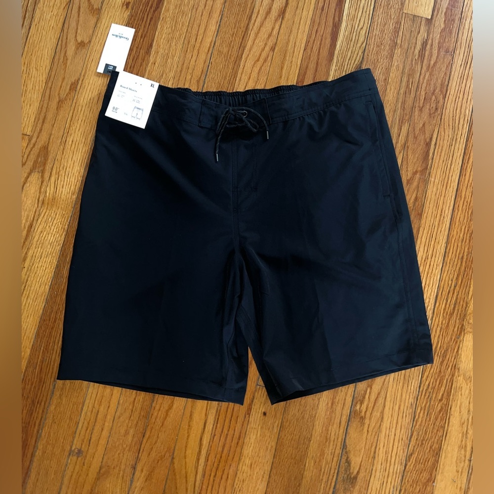 Men’s XL 9” board swim shorts